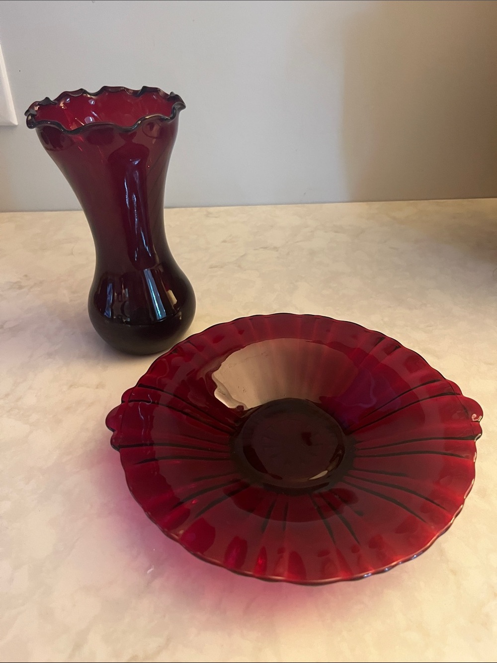 VTG Royal Ruby Red Glass Dish and complimentary vase Anchor Hocking old cafe
